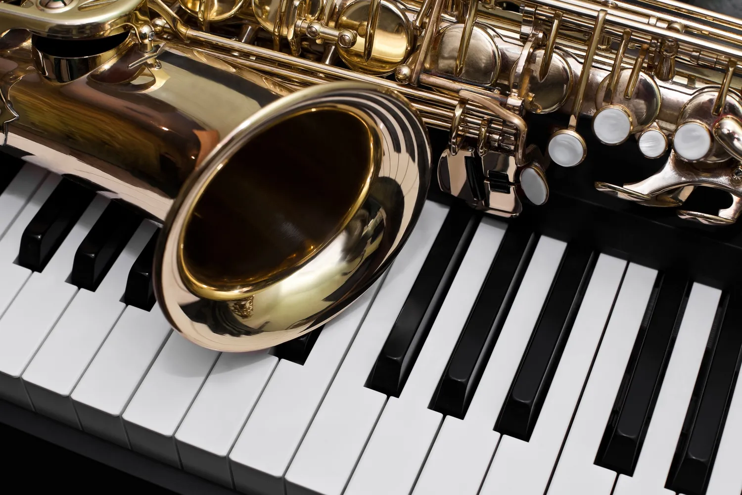 Jaki saksofon do jazzu?