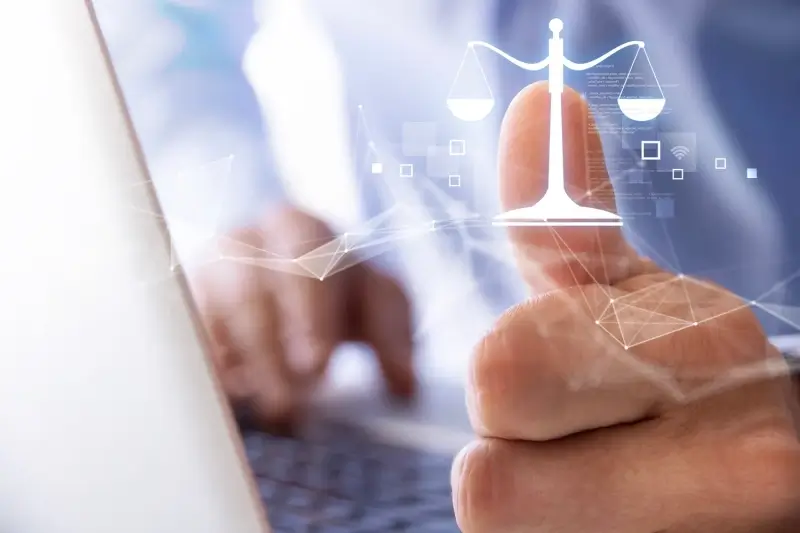 Praca prawnik online